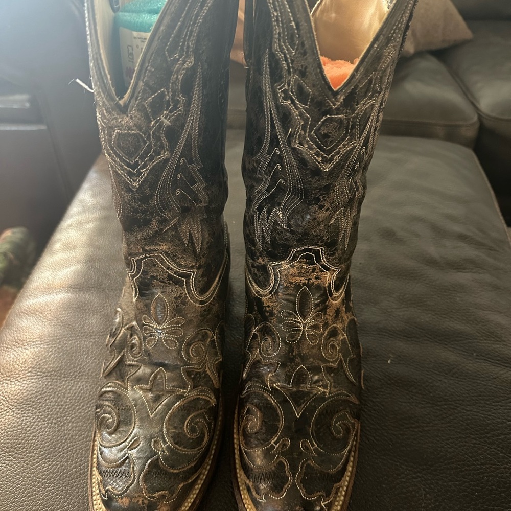 Black and Brown Western Cowboy Boots